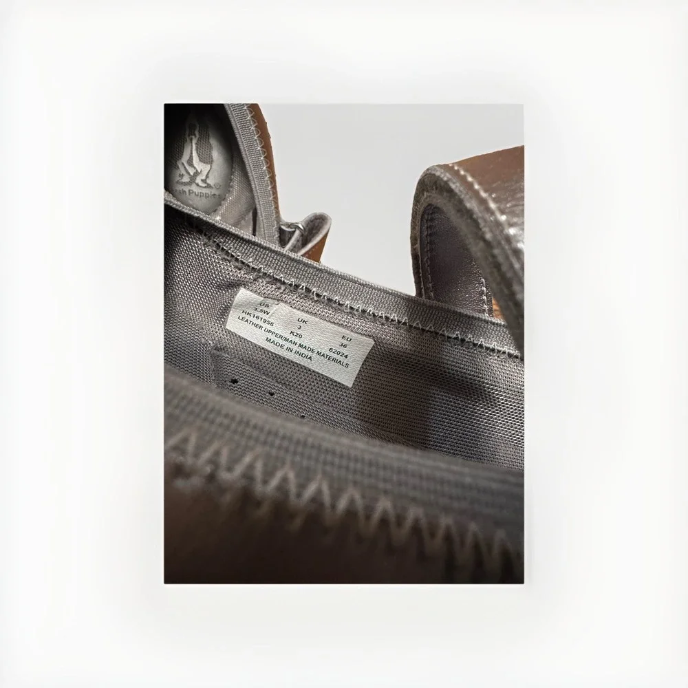 Hush‎ Puppies Girls Leather Silver Ballet Flats.  Size 3.5W Wide NWOT